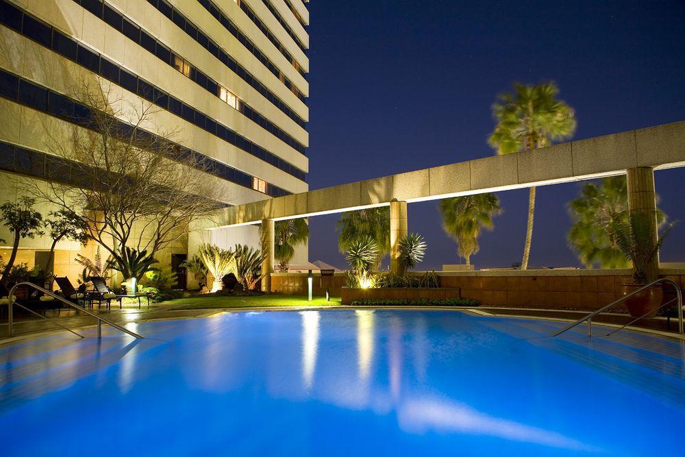 Intercontinental Johannesburg Sandton Towers, An Ihg Hotel Exterior foto