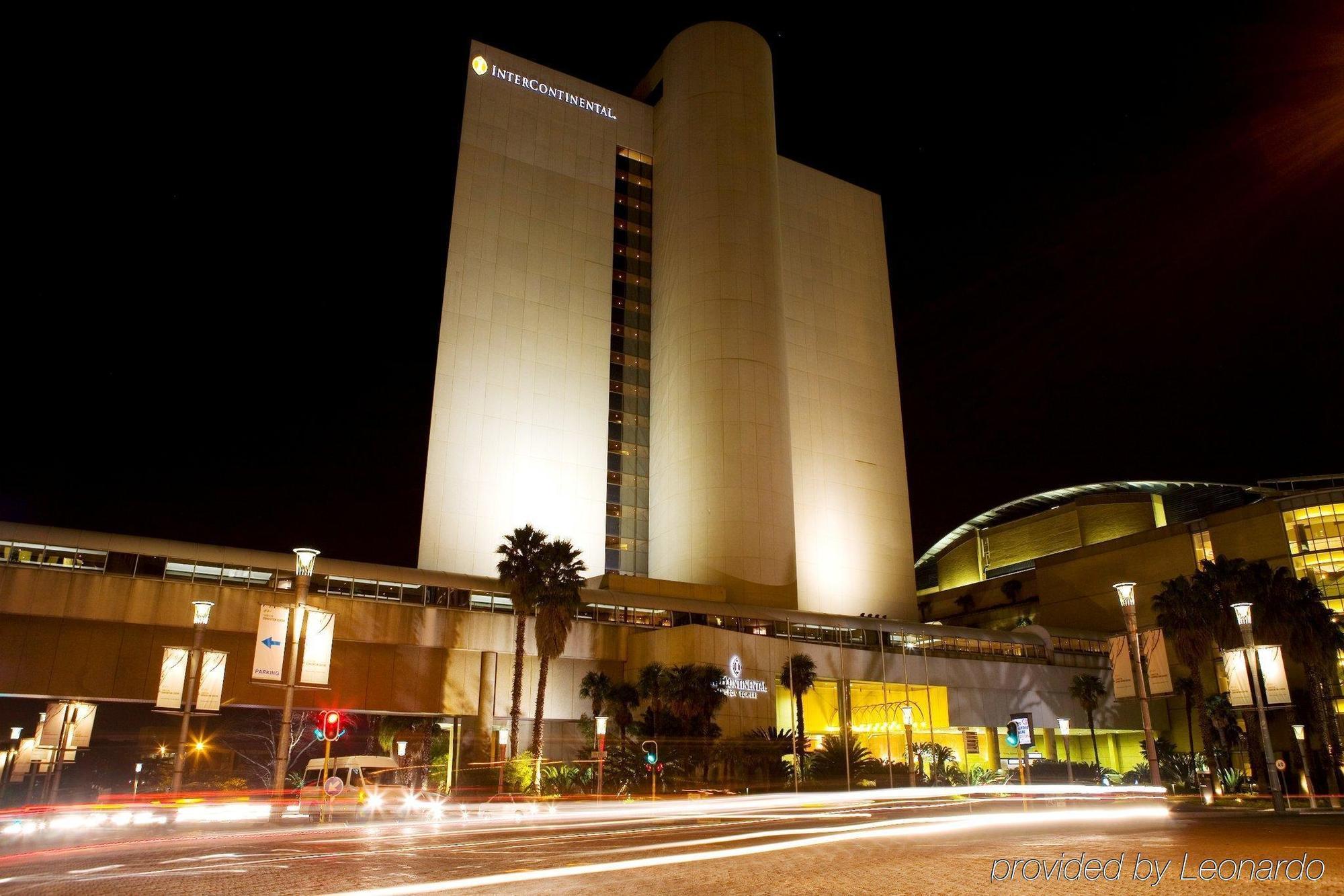 Intercontinental Johannesburg Sandton Towers, An Ihg Hotel Exterior foto